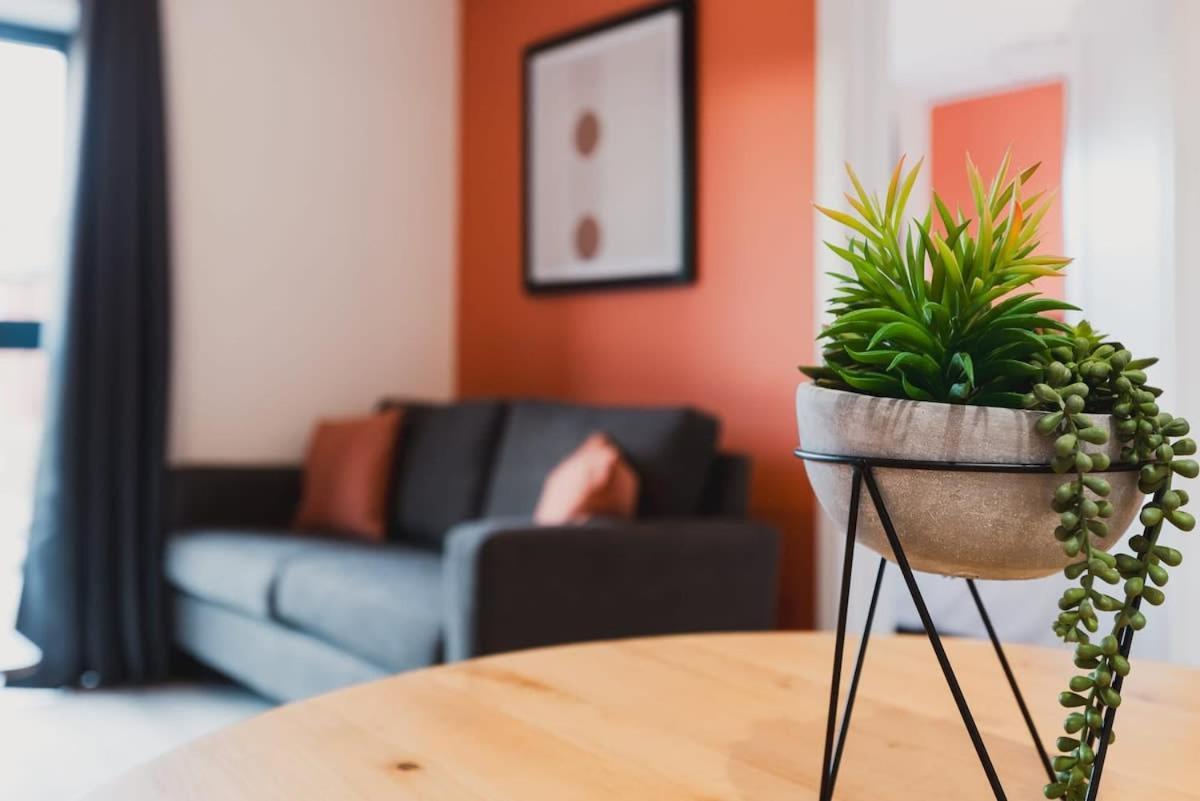 Stayzeni, Hardwick House Derby 2 Bed Apartment Eksteriør bilde